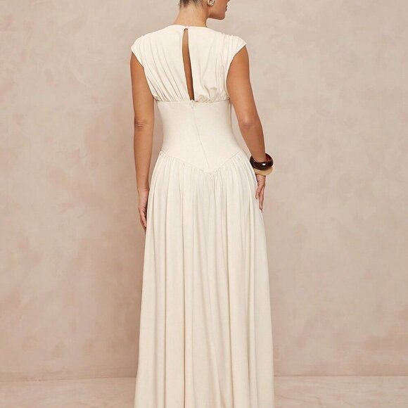 Beige Elegant Women's Bohemian Boat Neck Ruched Waist Flared Hem Dress - Picture 2 of 7